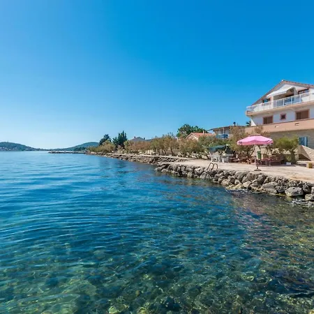 Amazing In With Wifi *