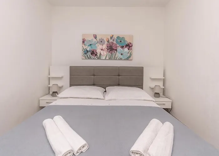Amazing In With Wifi Апартаменты